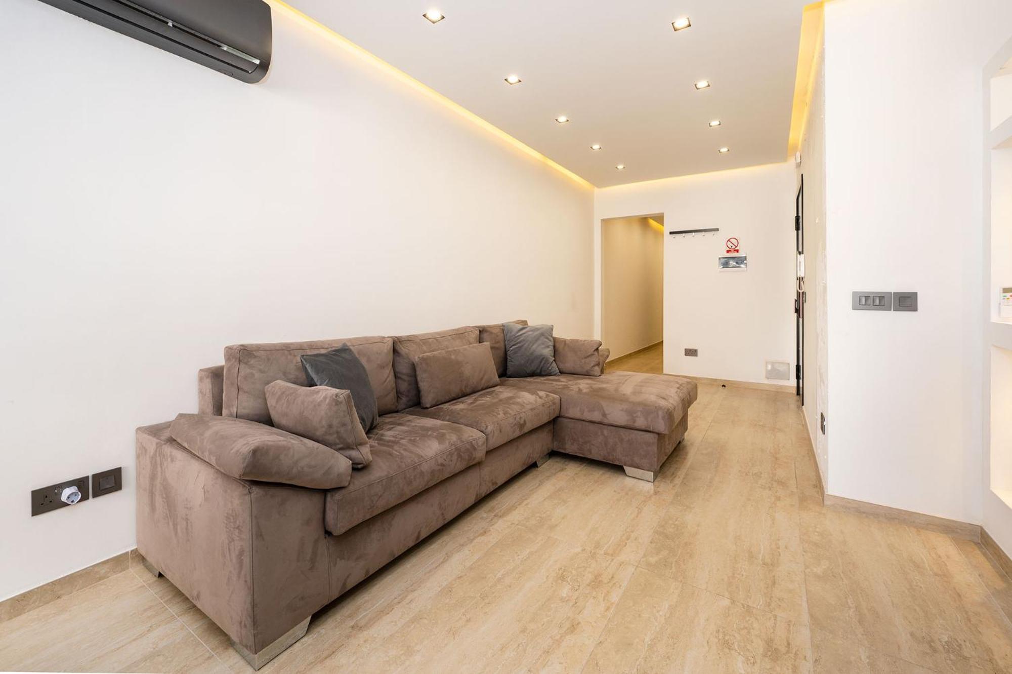 Modern 2 Bedroomed Apartment In Gzira Exterior foto